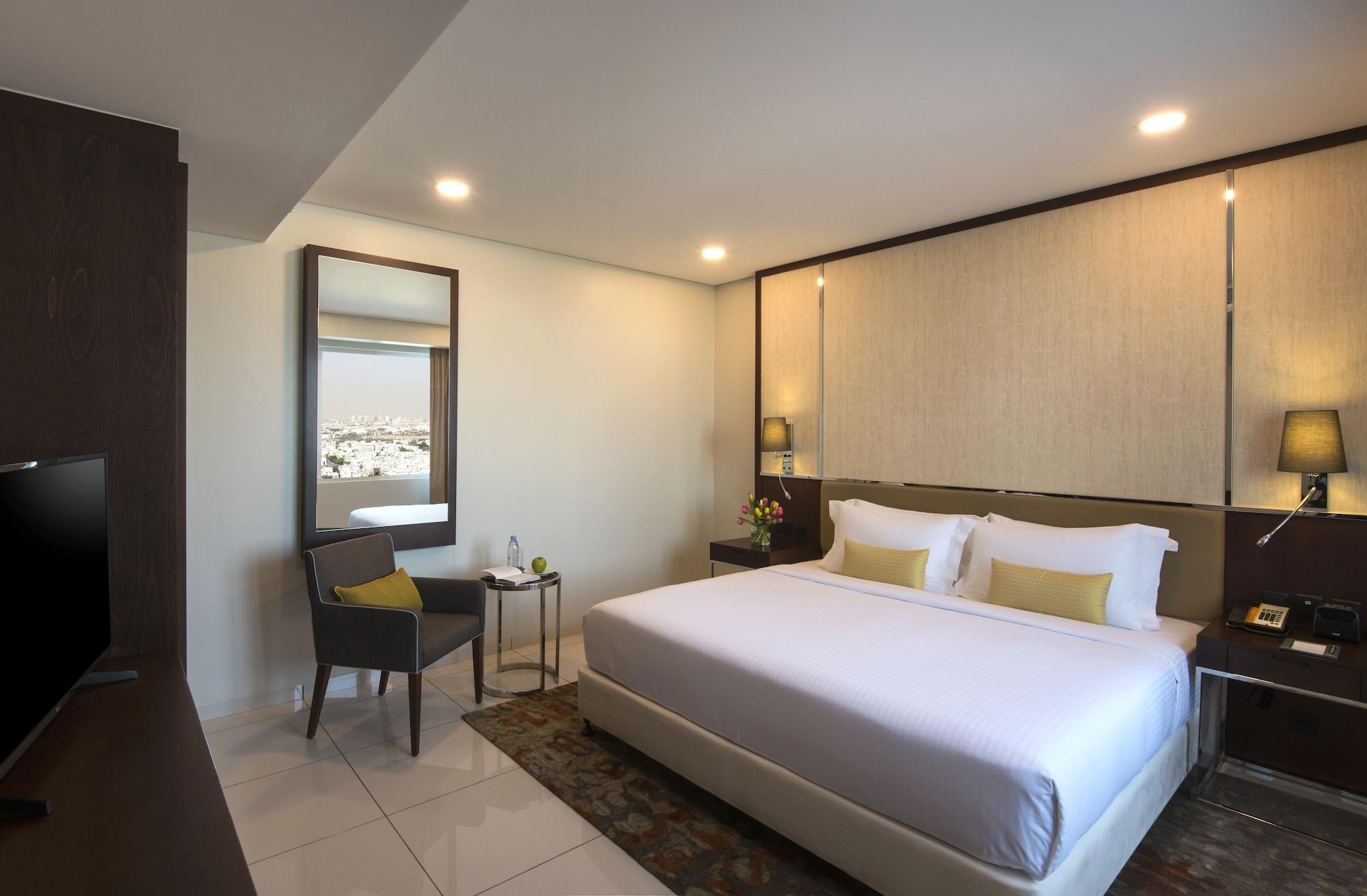 Fraser Suites Muscat Exteriör bild